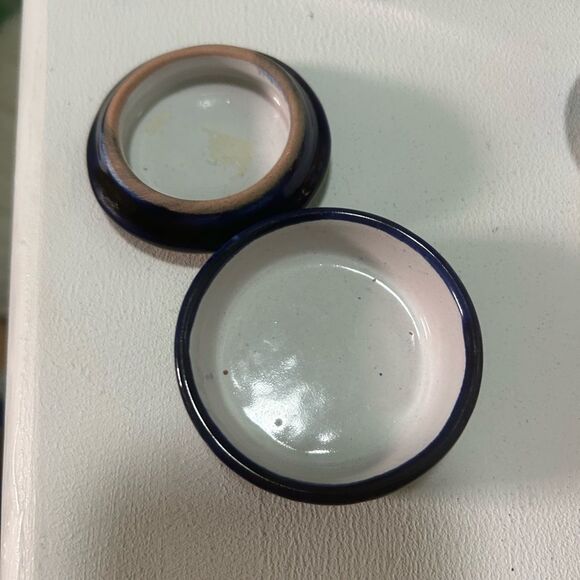 Handcrafted Floral Ceramic Small Trinket Box - Multicolor 2.5" - Picture 6 of 16